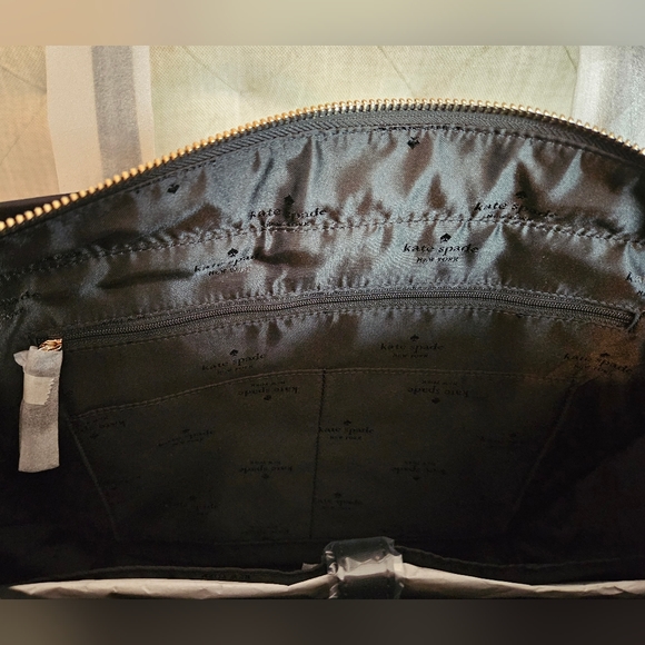 NWT Kate Spade Chelsea Rose Toss Printed Tote Black Red MSRP $349 - Picture 10 of 14